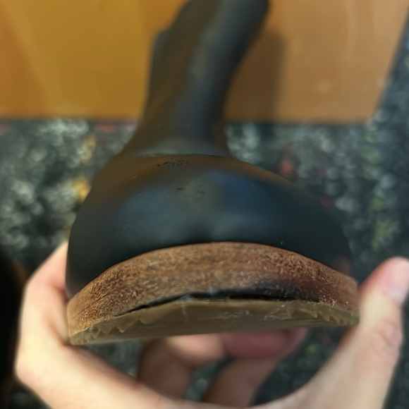 Nisolo Everyday Chelsea Ankle Pull On Booties black leather size 8 - Picture 8 of 8